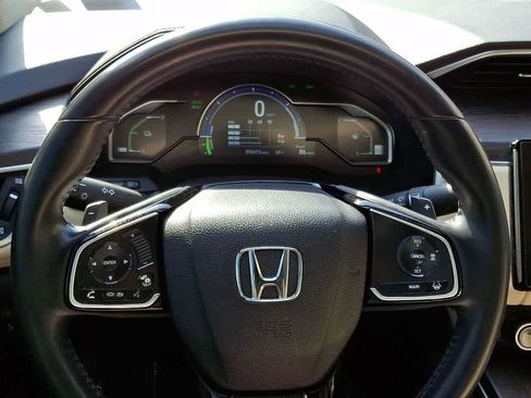 Used 2018 Honda Clarity Touring image 18
