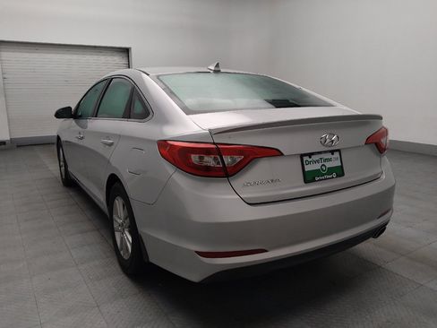 Used 2017 Hyundai Sonata SE FWD image 5