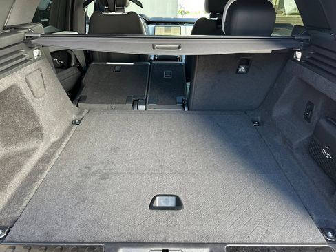 Used 2026 Land Rover Range Rover Sport Dynamic SE image 33