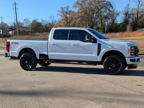 Used 2023 Ford F250 XLT w/ Black Appearance Package image 6