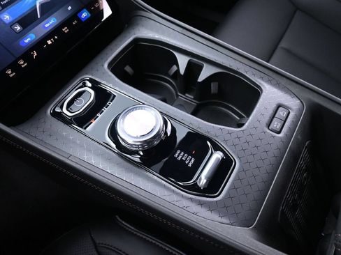 Used 2025 Jeep Wagoneer S Limited AWD/4WD image 45