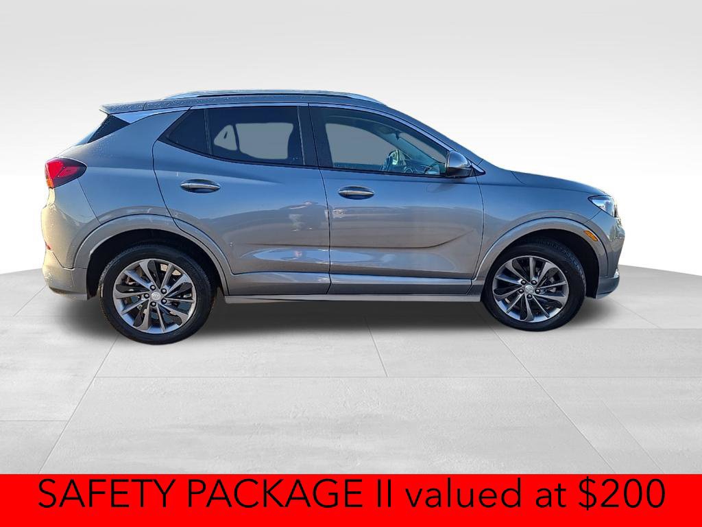 Certified 2023 Buick Encore GX Select w/ Sport Touring Package FWD image 6