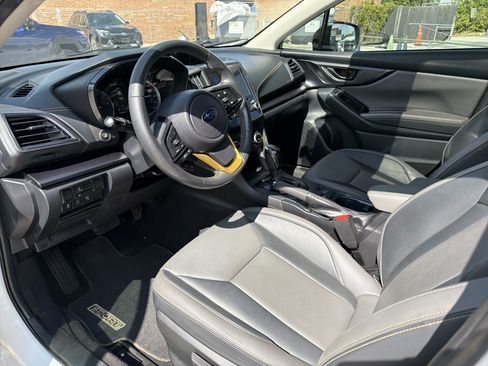 Used 2022 Subaru Crosstrek 2.5i Sport w/ Moonroof Package AWD/4WD image 25