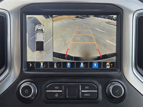 Used 2021 Chevrolet Silverado 2500 LTZ w/ LTZ Plus Package image 18