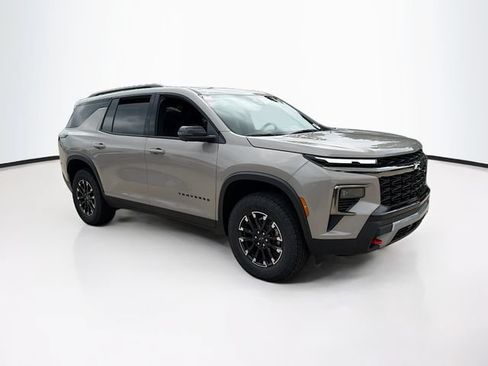 New 2026 Chevrolet Traverse Z71 w/ Driver Confidence Package AWD/4WD image 3
