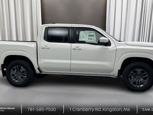 New 2026 Nissan Frontier SV w/ SV Convenience Package image 4