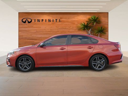 Used 2021 Kia Forte GT-Line w/ GT-Line Premium Package image 4