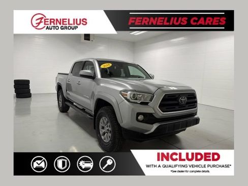 Used 2018 Toyota Tacoma SR5 AWD/4WD image 1