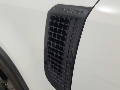 Used 2023 Land Rover Defender 90 S AWD/4WD image 44