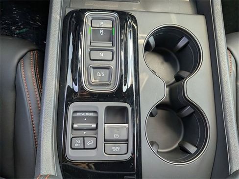 New 2025 Honda Pilot TrailSport image 16