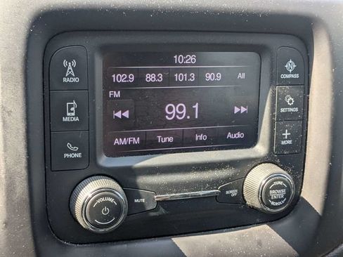 Used 2018 Jeep Compass Sport FWD image 20