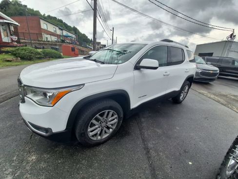 Used 2019 GMC Acadia SLE w/ Driver Alert Package I AWD/4WD image 4