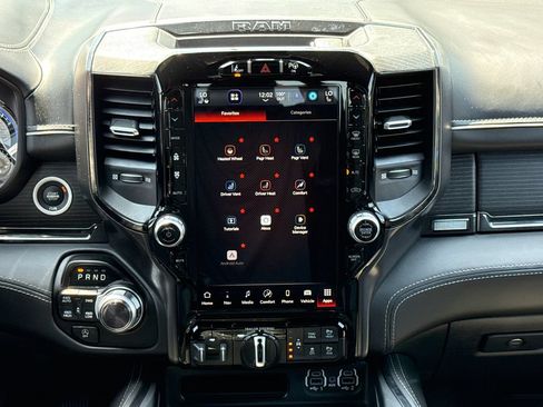 Used 2022 RAM 1500 Limited AWD/4WD image 12