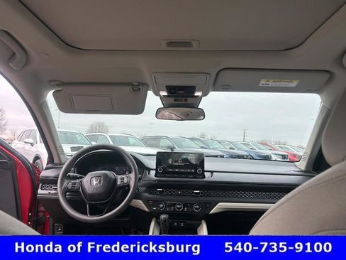 Certified 2025 Honda Accord SE image 35