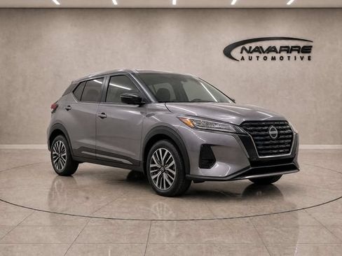 Used 2024 Nissan Kicks SR FWD image 9