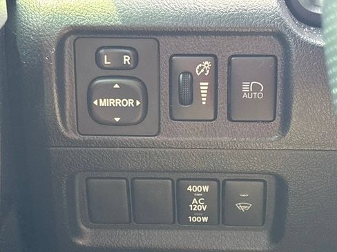 Used 2024 Toyota 4Runner SR5 Premium w/ Moonroof Package AWD/4WD image 25