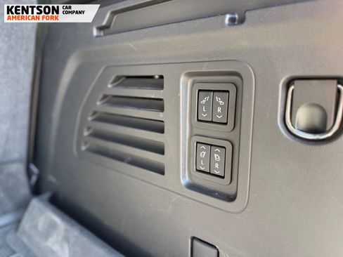 Used 2025 Chevrolet Traverse RS w/ LPO, Floor Liner Package image 43