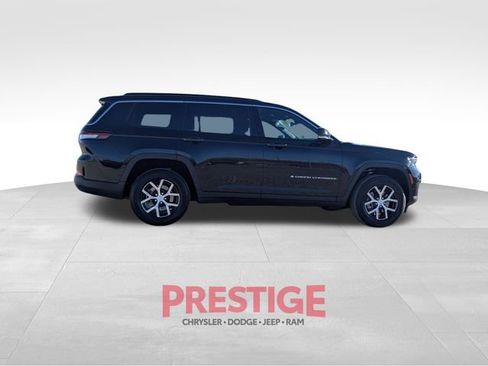 Used 2024 Jeep Grand Cherokee L Limited w/ Luxury Tech Group II image 7