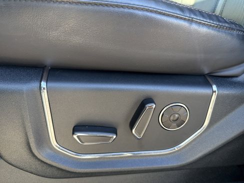 Certified 2021 Ford Expedition Max Platinum image 14