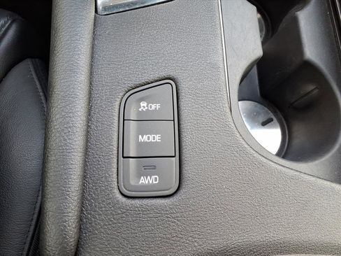 Used 2019 Cadillac XT5 Luxury image 35