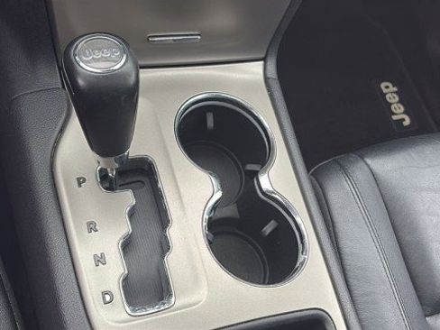 Used 2012 Jeep Grand Cherokee Laredo image 22