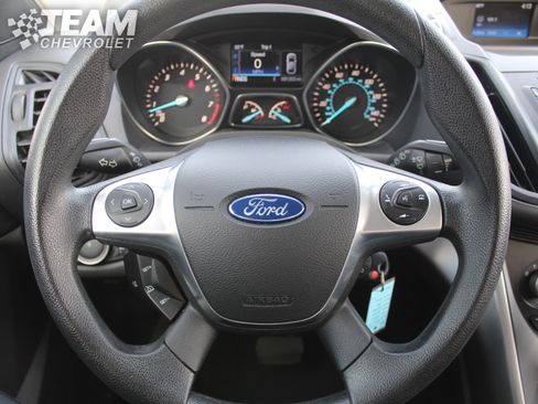 Used 2016 Ford Escape SE image 14