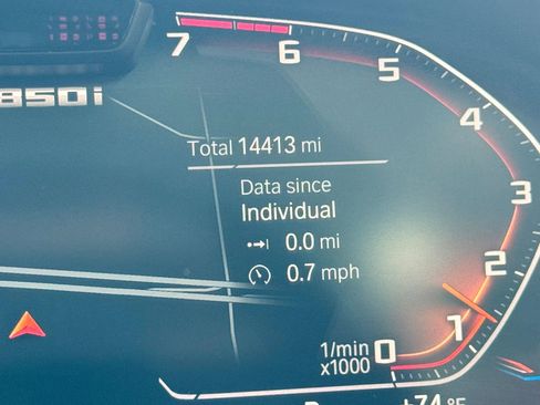 Used 2019 BMW M850i xDrive Convertible w/ M Carbon Exterior Package AWD/4WD image 25