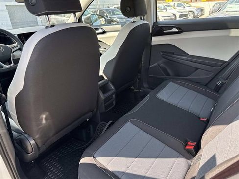 New 2025 Volkswagen Taos S image 11