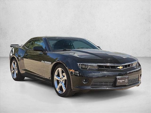 Used 2015 Chevrolet Camaro LT w/ RS Package RWD image 3