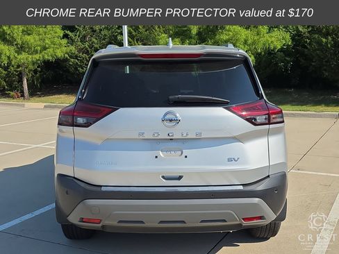 Used 2021 Nissan Rogue SV w/ Premium Package FWD image 4