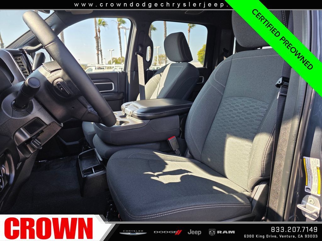 Certified 2025 RAM 2500 Big Horn AWD/4WD image 35
