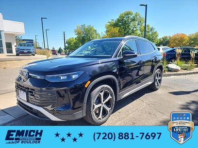 New 2025 Volkswagen Tiguan SE