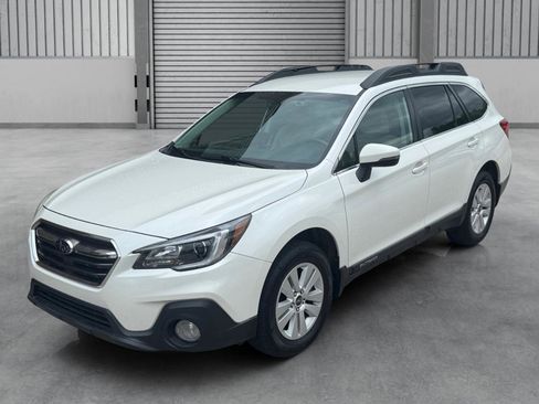 Used 2019 Subaru Outback 2.5i Premium w/ Popular Package #2 AWD/4WD image 29