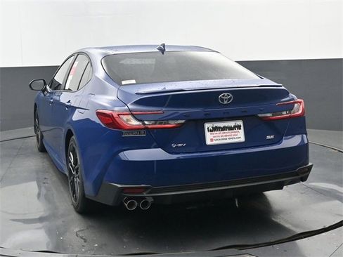 New 2026 Toyota Camry SE image 18