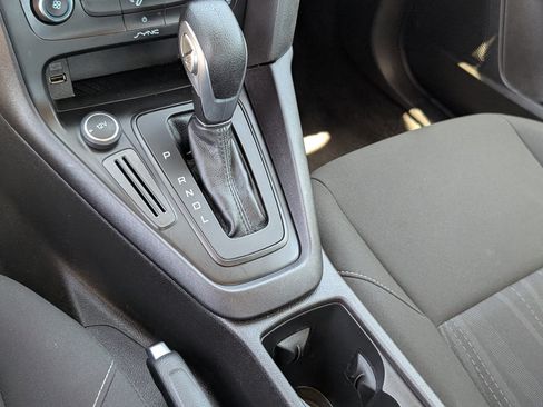 Used 2015 Ford Focus S FWD image 16