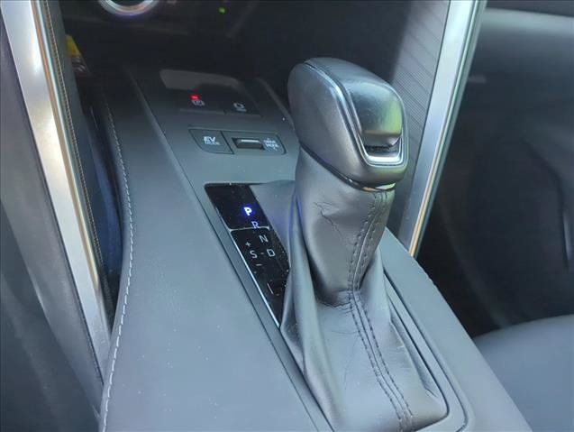 Certified 2023 Toyota Venza XLE AWD/4WD image 23
