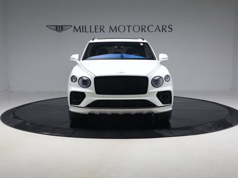 Certified 2021 Bentley Bentayga image 8