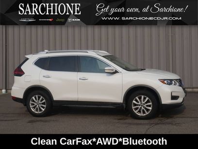 Used 2018 Nissan Rogue SV