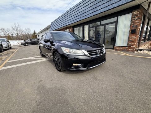 Used 2015 Honda Accord EX-L image 4