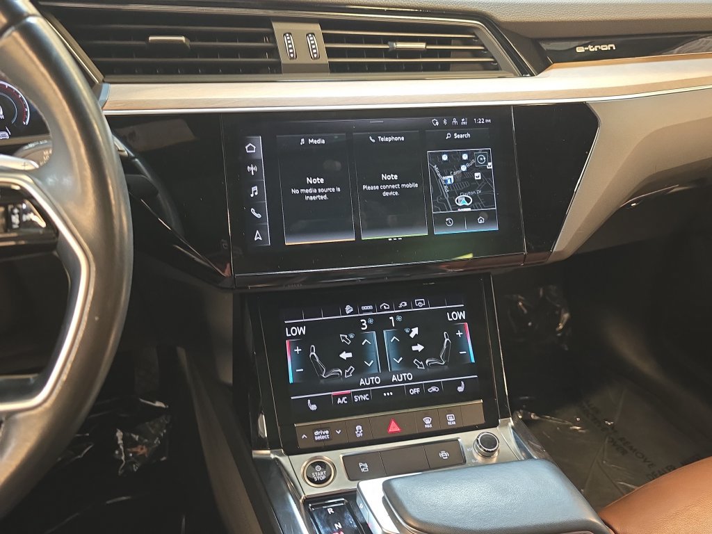 Certified 2024 Audi Q8 e-tron Premium Plus AWD/4WD image 24