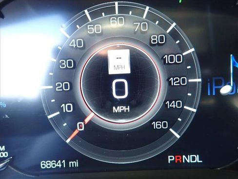 Used 2019 Cadillac Escalade ESV Luxury image 26