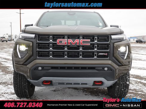 Used 2025 GMC Canyon AT4 image 42