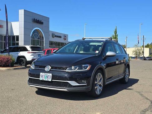 Used 2018 Volkswagen Golf Alltrack SEL AWD/4WD image 1