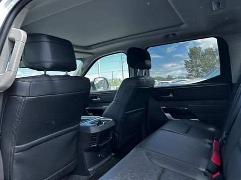 Used 2023 Toyota Tundra Limited AWD/4WD image 11