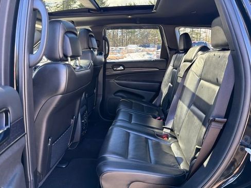 Used 2020 Jeep Grand Cherokee High Altitude image 24