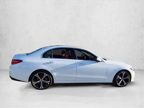 Used 2026 Mercedes-Benz C 300 Sedan image 4