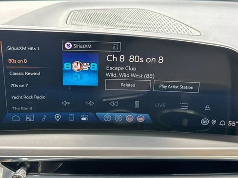 Certified 2024 Cadillac Lyriq Luxury w/ Nappa Leather Package image 18