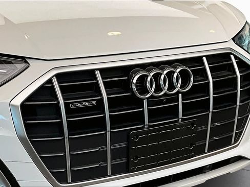 Used 2023 Audi Q5 2.0T Premium Plus w/ Premium Plus Package AWD/4WD image 62