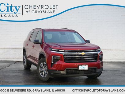 Used 2025 Chevrolet Traverse LT w/ Driver Confidence Package