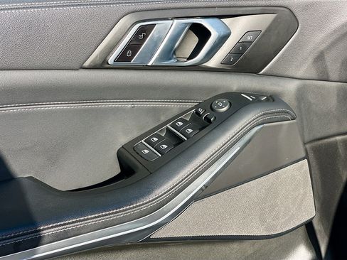 Used 2023 BMW X5 xDrive45e w/ Executive Package image 18